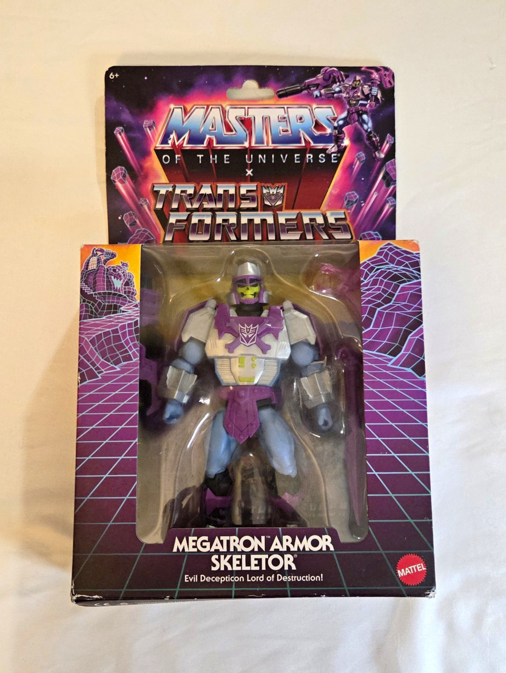 MOTU Transformers Megatron Armor Skeletor Mattel JGT16 - New/Sealed Box Damaged